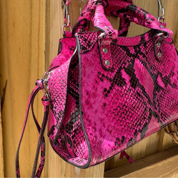 Authentic Balenciaga Neo City mini python - Picture 8 of 12